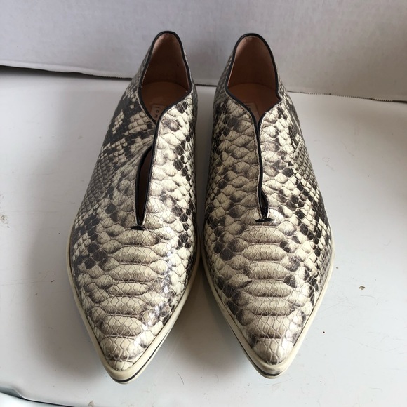 James chan pointy toe slip on Python sneakers - Picture 3 of 15